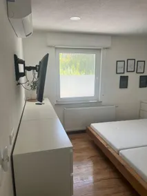 Beautiful 3-room apartment with garden and terrace - Image 5