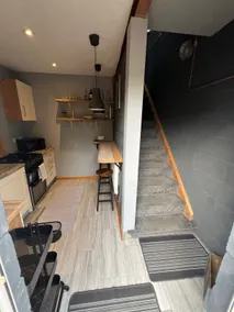 Stylish Garage Conversion - Quiet & Modern Comfort - Image 3