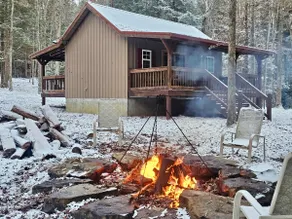 Callie's Cabin - Image 2