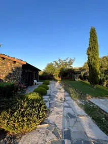 Etna View Chalet - Image 2
