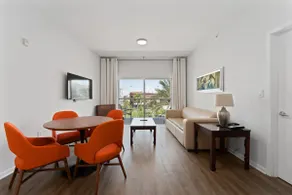 2BR Pool View Suite Near Walt Disney World Resort - Image 2