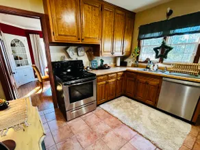 Franklin Cottage. Classic charm with comfy vibes. - Image 4