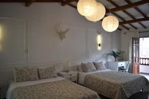 Boutique loft in downtown El Retiro - Image 2