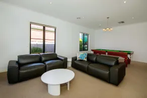 Waterfront Haven - Image 4
