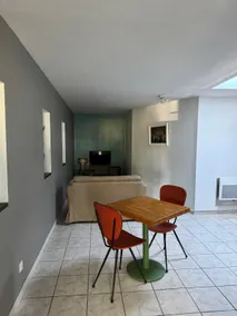 Single-storey apartment with dedicated garden - Image 4