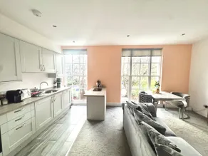 Comfortable flat next to the park. Free parking. - Image 5