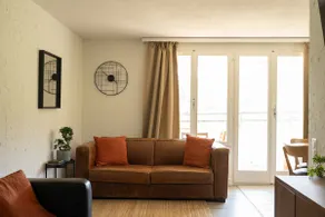 Hillcrest • Parking - BBQ - Panorama Terrace - Image 3