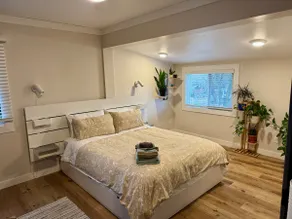 Cozy 2 Bedroom Home in Kenora - Image 4