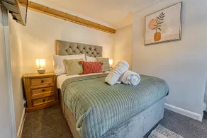 Guest Stays - London Road Cottage - Image 3
