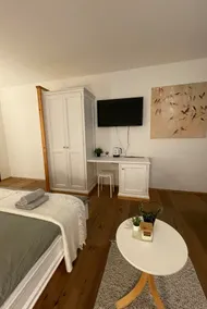 Cozy Alpine Retreat near Hallstatt and Dachstein - Image 3