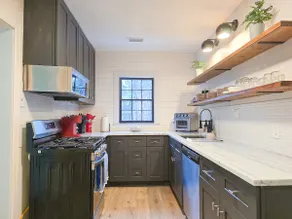 Classic Cottage with Modern Finishes - Image 5