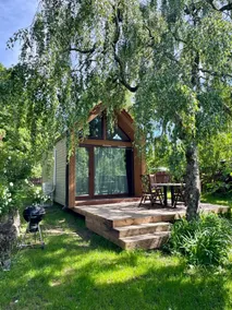 Private small house with sauna and terrace in Tallinn - Image 5