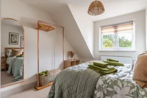 Cosy one bedroom cottage in quaint village - Image 4