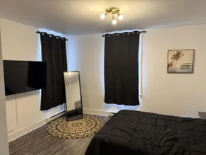 Spacious apartment in city center - Image 5