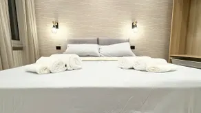 [Aurum Grand] Luxury Apartment + Private Parking - Image 2