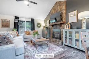 Modern Front Porch Place - Near Shops & Parks - Image 5