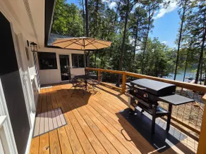 Lakefront Haven on Hartwell - Image 3