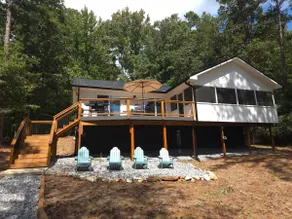 Lakefront Haven on Hartwell - Image 2