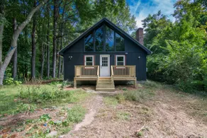 Cabin Style Rustic Getaway, with mini-splits - Image 2