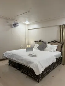 Stylish Basement 2BR Theatre + Garden Apartment - Image 4