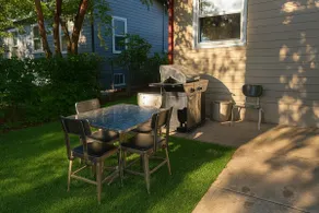 Studebaker Flats | cozy 3 BR with Mtn bikes. - Image 3