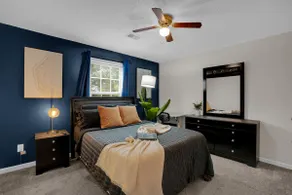 5BR House | 11 Beds | Pool Table | Fort Jackson - Image 4