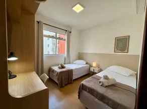 Central apartment with air conditioning and 3 smart TVs – 1 km from UFV - Image 3