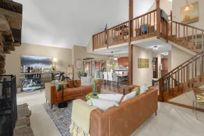 Secluded Ozark Lodge • Hot Tub • Pool • Sleeps 16+ - Image 3