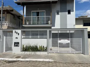 Private Retreat with Garage in Itajaí | Wi-Fi and Air Conditioning - Image 2