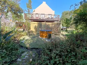 Fijnbosch Cottage and Camping - Image 2
