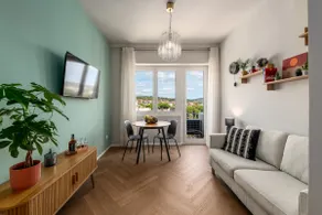 Riviera Suite - PRIVATE BEACH with sunbeds INCLUDED in June, July & August - Image 2