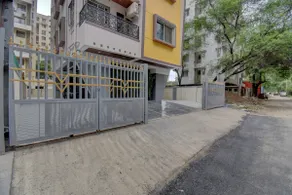 spacious 2 bhk flat near jupiter luxury and classy - Image 3