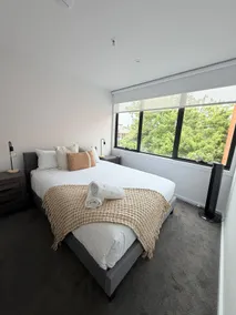 Luxury CBD Apartment Central & Walk Everywhere - Image 3