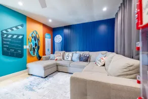 Family Villa 12 PPL | Heated Pool | Theater/Arcade - Image 2