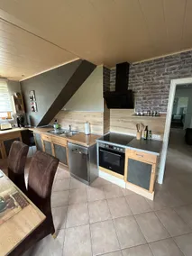 Attic apartment with upscale equipment - Image 5