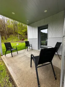 Silver Cabin - Image 5