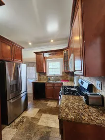 Campbell House - Image 4