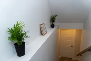 Luxury One Bedroom Private Apartment just 7 minutes from the Airport - Image 5