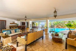 Tequila Sunrise Beach Villa-Diani Beach - Image 5