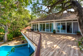 Tequila Sunrise Beach Villa-Diani Beach - Image 2