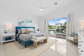 Waterfront Oasis Heated Pool Game Room Gym - Image 4