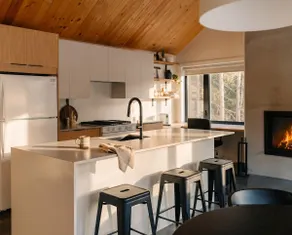 Scandinavian chalet in the forest | Le Petit Nord - Image 4