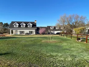 Couple’s Retreat - Close to wedding venues - Image 5