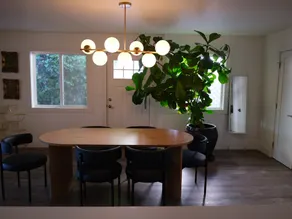 Los Angeles 3BR/3BA Dog Oasis. Yard + Parking - Image 3
