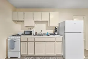 St. Joseph 1BR Apt W/ Workspace WiFi Near Downtown - Image 4