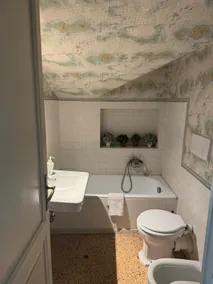 City center apartment - garage available for booking - Image 2