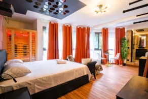 Cristalys Loveroom & Spa - Image 2