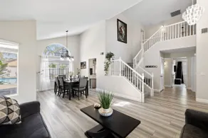 Casa Bella Gardens, pool, backyard, dog friendly - Image 2