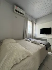 Entire apartment with air conditioning, Wi-Fi, and garage – Zona Leste - Image 4