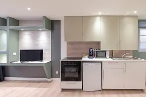 Quiet ground floor duplex • Centre Puy • GR65 stopover - Image 5